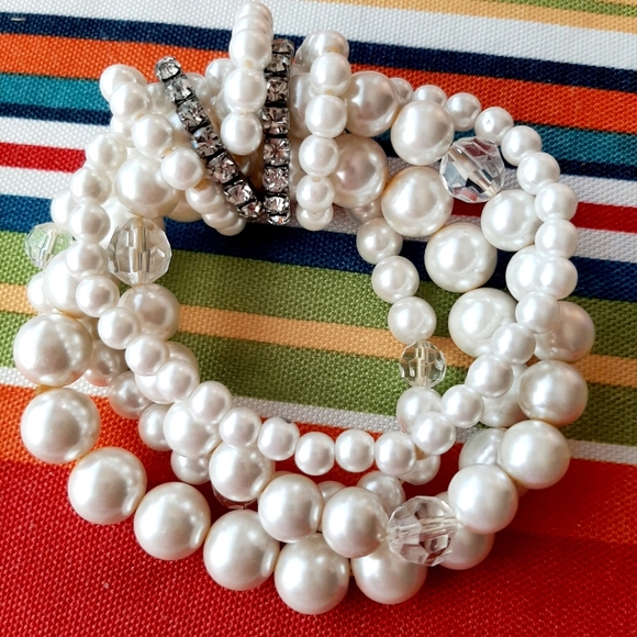 Multi Strand Pearl and Crystal Bracelet - Picture 3 of 6
